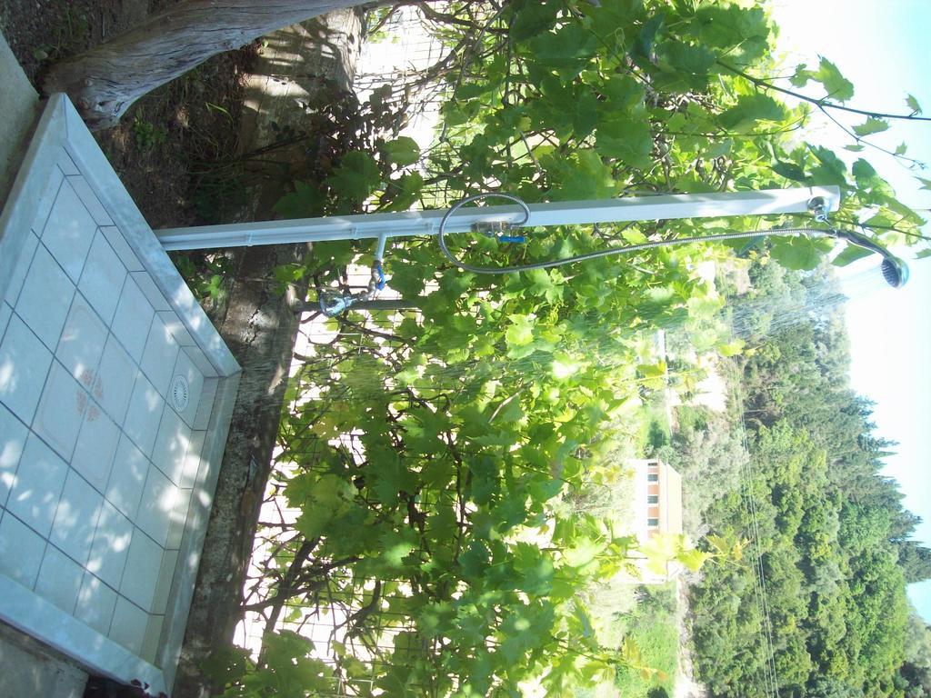 Villa Vania Gardenos Vitaládes Exterior foto
